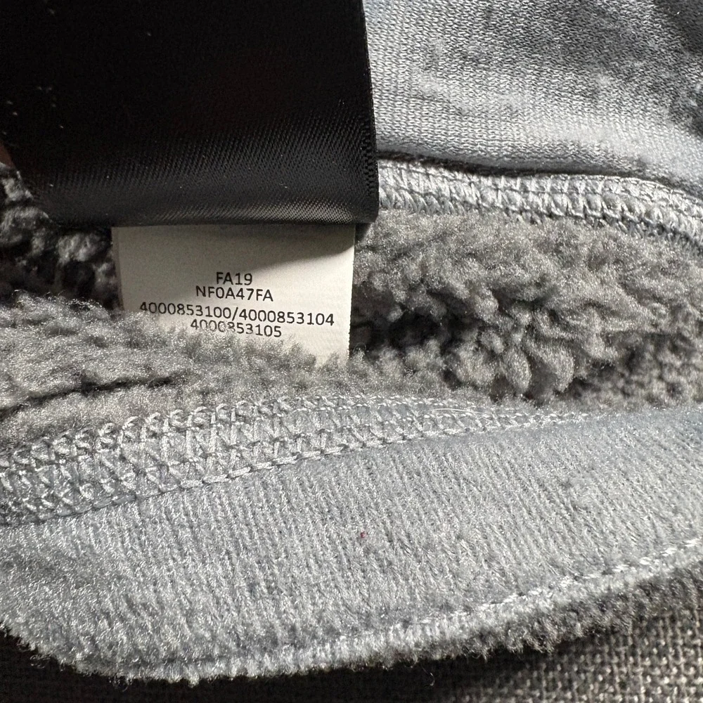 The North Face Gordon Lyons Fleece Vest Mens Large Gray Full Zip NF0A47FA